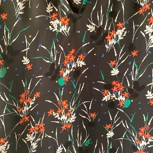 GAP Black Floral Tie Neck Blouse with Half Sleeves - Picture 5 of 6